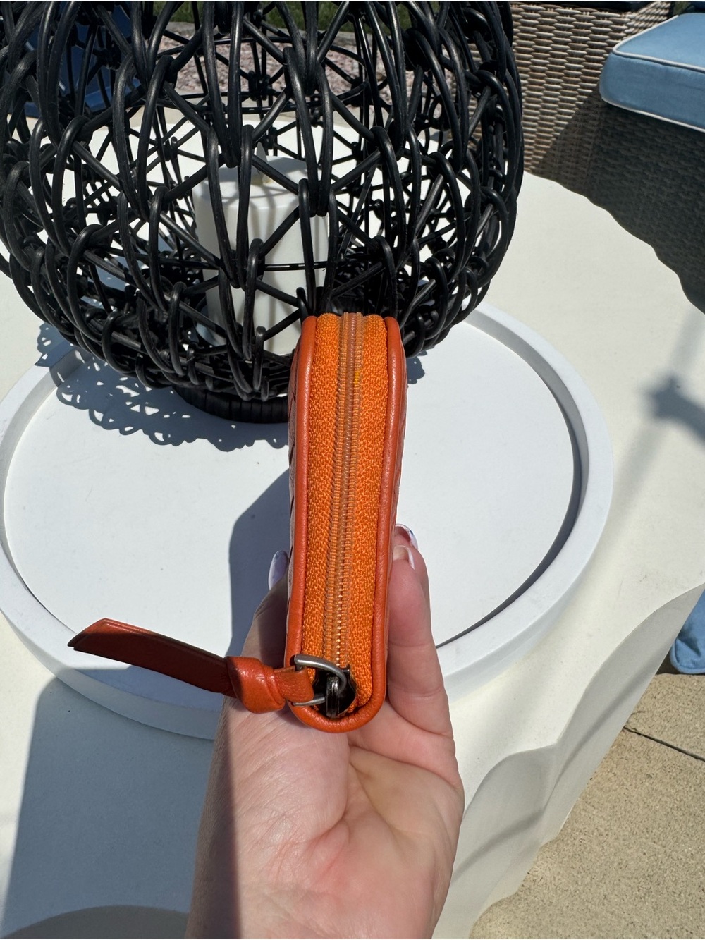Bottega Zip-Around Leather Wallet - Orange - Picture 4 of 7